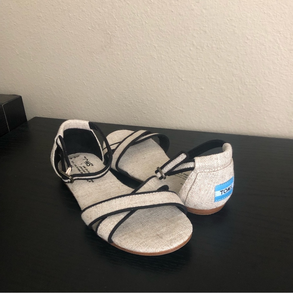 Toms Beige and Black Strappy Sandals